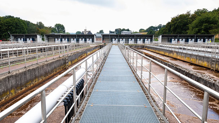 Picture of the Central bridge the Aachen-Soers wastewater treatment plant