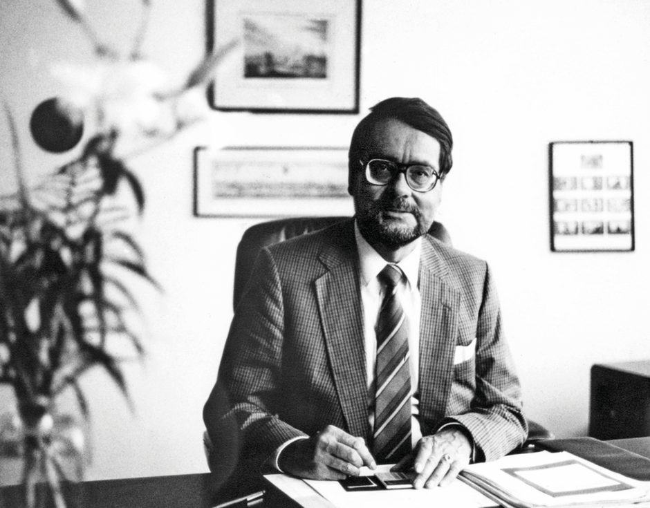 Hasso Heller, only son of Anneliese and Karlheinrich Heller, becomes managing director. Hasso Heller, only son of Anneliese and Karlheinrich Heller, becomes managing director.