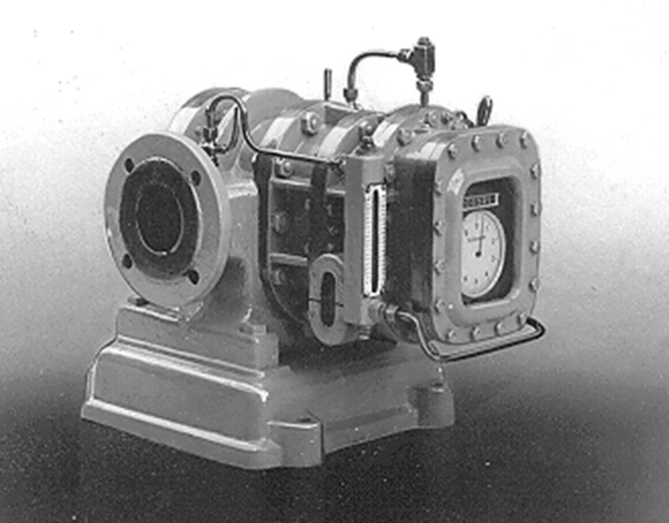 An old rotary piston gas meter -  it was an decisive step on the path towards a special factory for positive displacement machines and thus out of the economic crisis